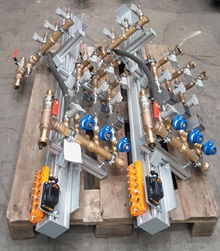 Wasserverteiler auf Aluprofilen